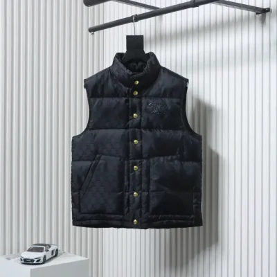 CE Arc de Triomphe dark pattern down vest