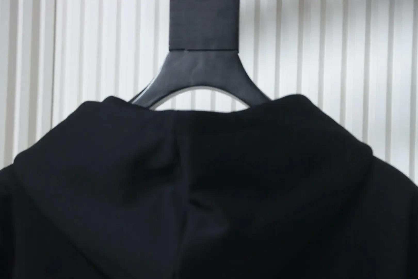 DI Jacquard Monogram Hoodie With Faux Pocket XXL - Image 4