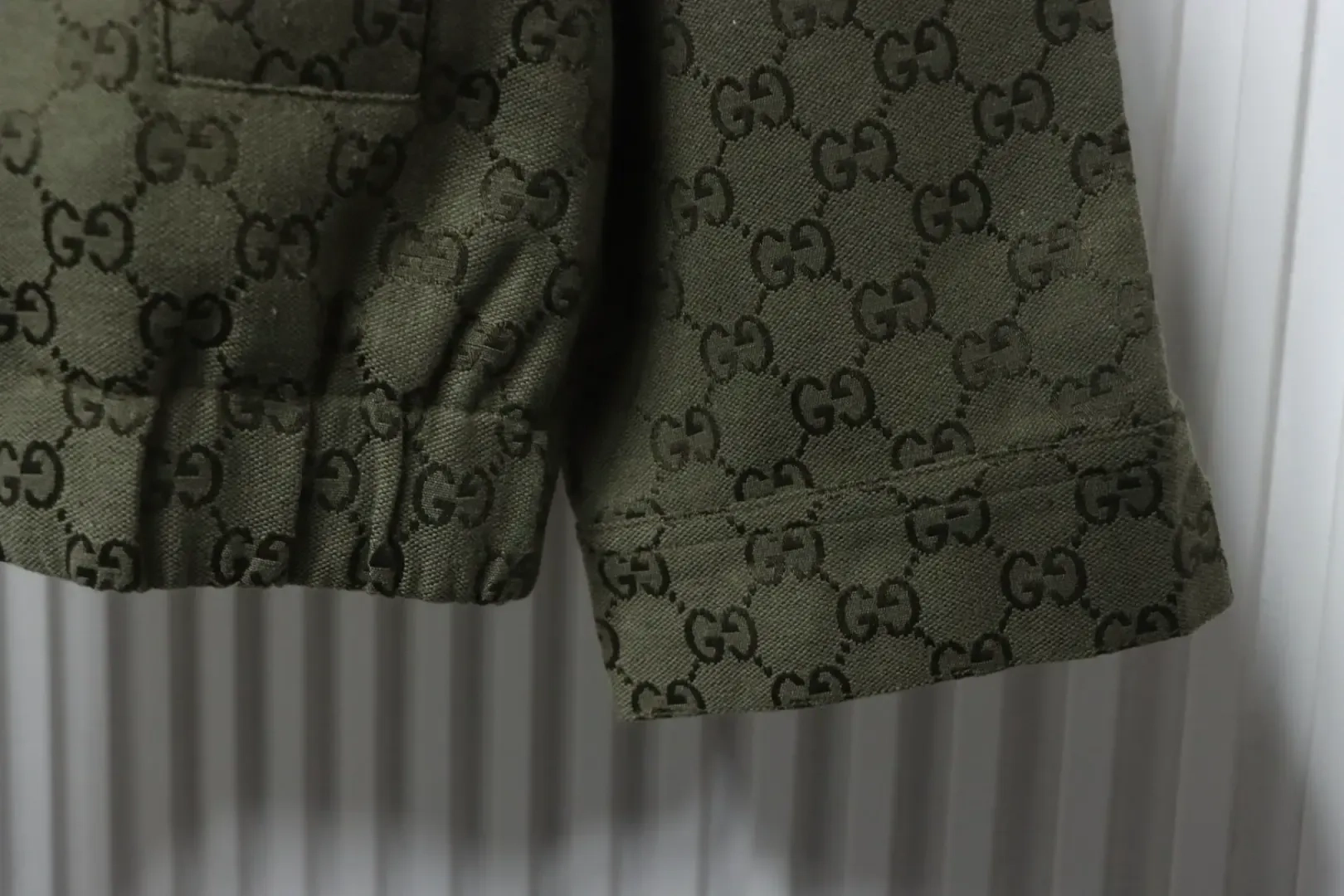 GU Jacquard Canvas Jacket With All-Over Monogram Print - Image 8