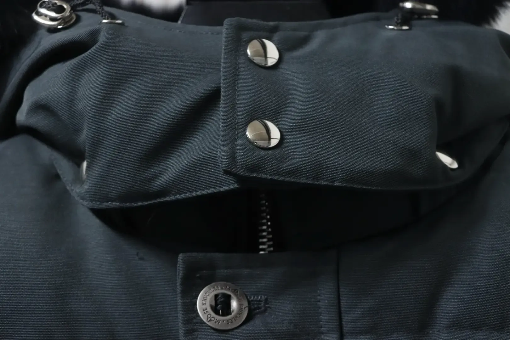 M00Se Knuck1Es Classic Men'S Down Jacket - Image 22