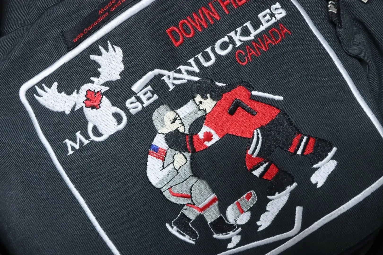 M00Se Knuck1Es Classic Men'S Down Jacket - Image 26