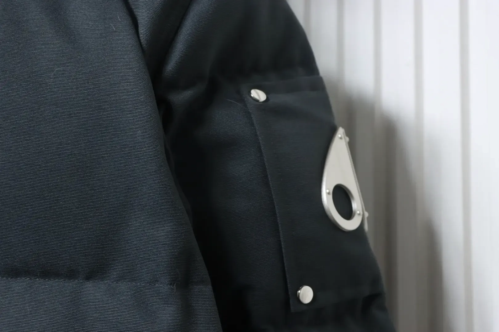 M00Se Knuck1Es Classic Men'S Down Jacket - Image 29