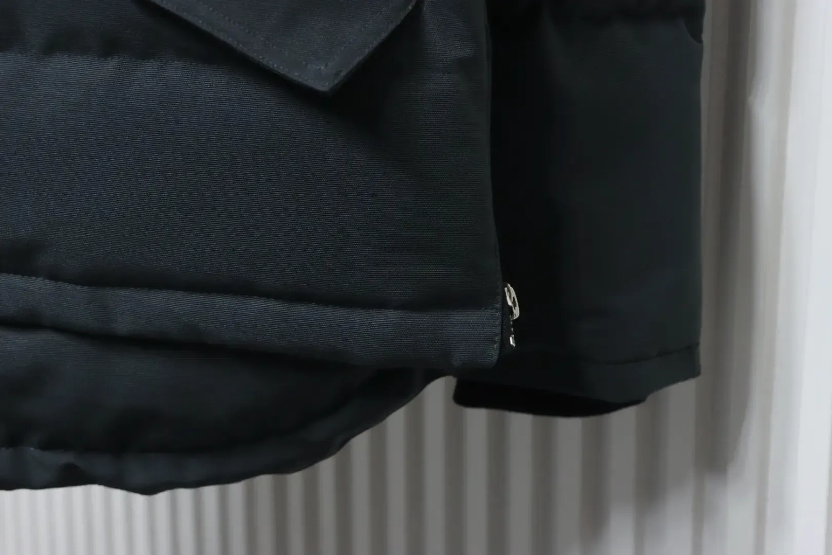 M00Se Knuck1Es Classic Men'S Down Jacket - Image 30