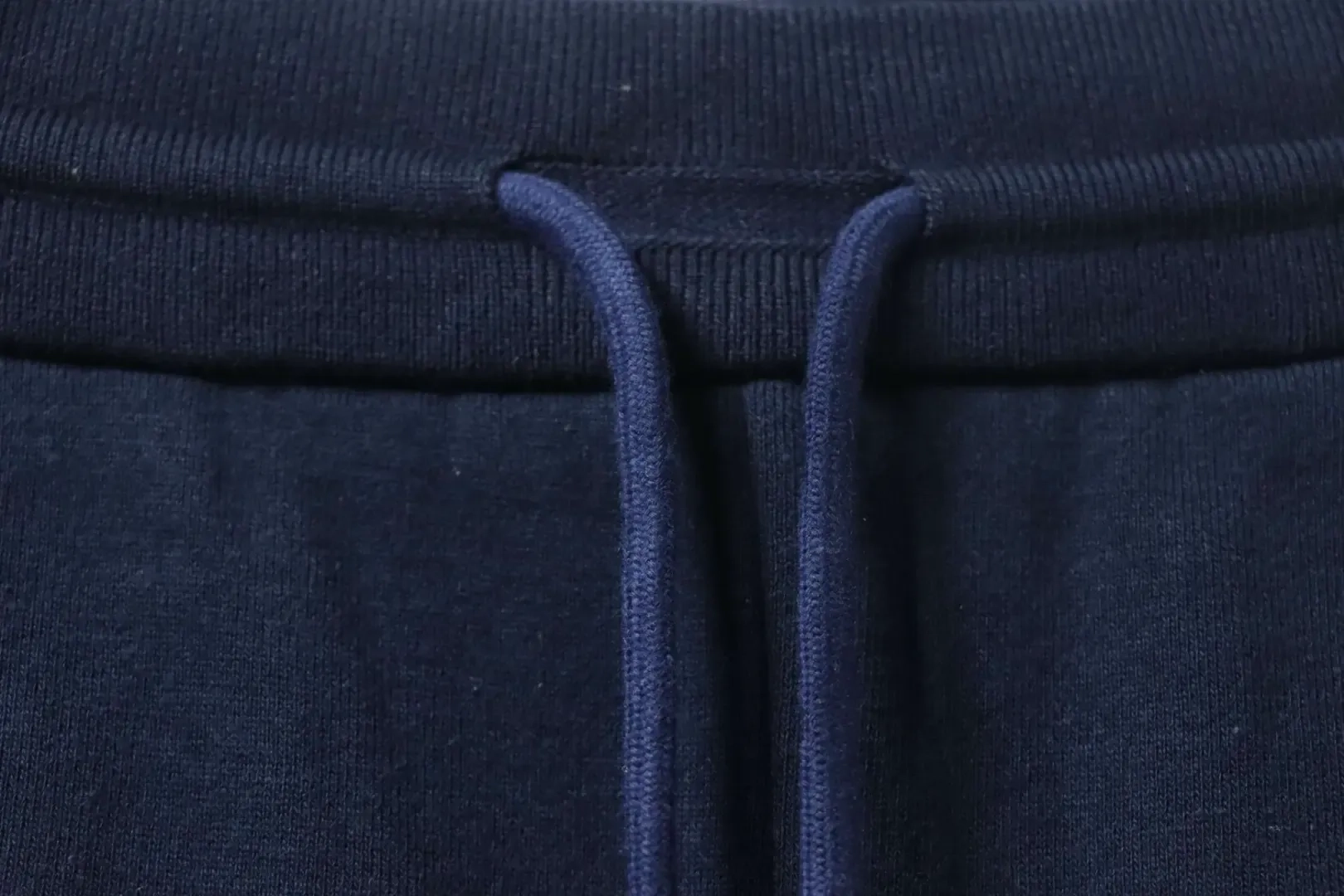 TB New Yarn-Dyed Vertical Leg Trousers - Image 4