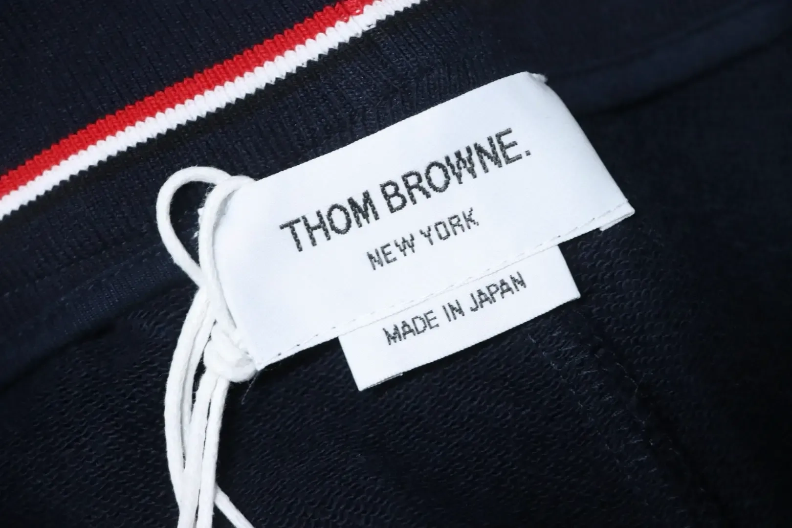 TB New Yarn-Dyed Vertical Leg Trousers - Image 9