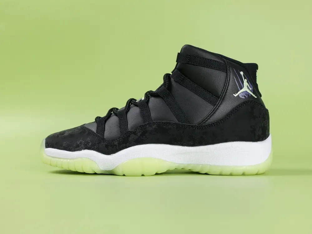 Air Jordan 11 Retro GS Inner Beast Top - Image 2