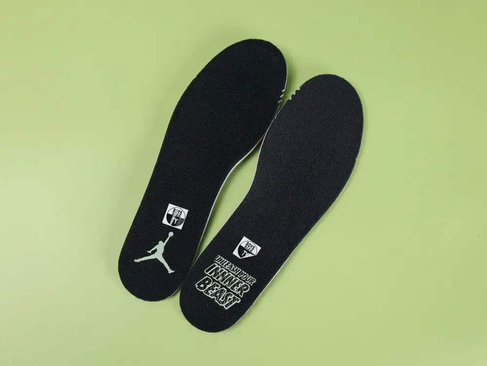 Air Jordan 11 Retro GS Inner Beast Top - Image 12