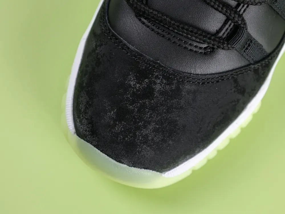 Air Jordan 11 Retro GS Inner Beast Top - Image 6