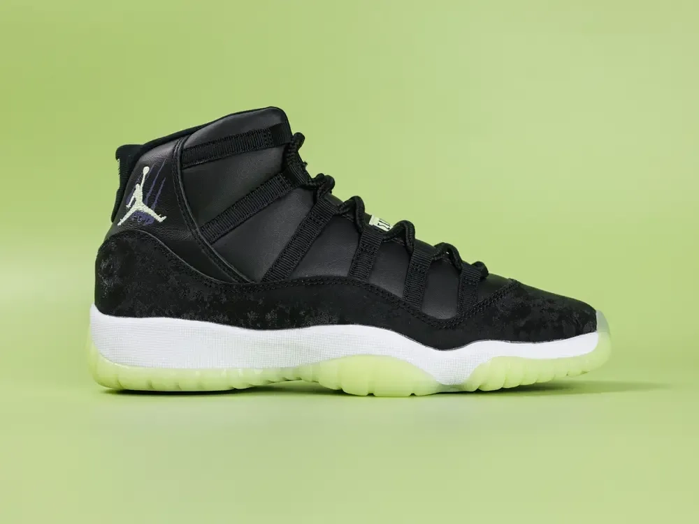 Air Jordan 11 Retro GS Inner Beast Top
