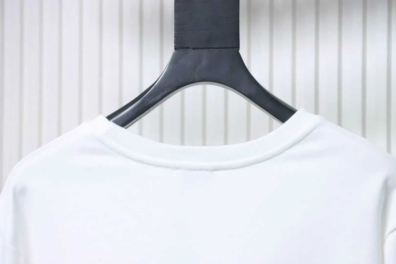 Moncler Classic Sweatshirt With Flock Print And Round Neck - Image 4