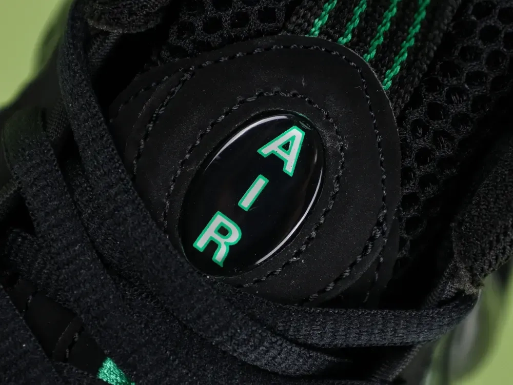 Nike Air Foamposite Pro Pine Green 2025 - Image 11