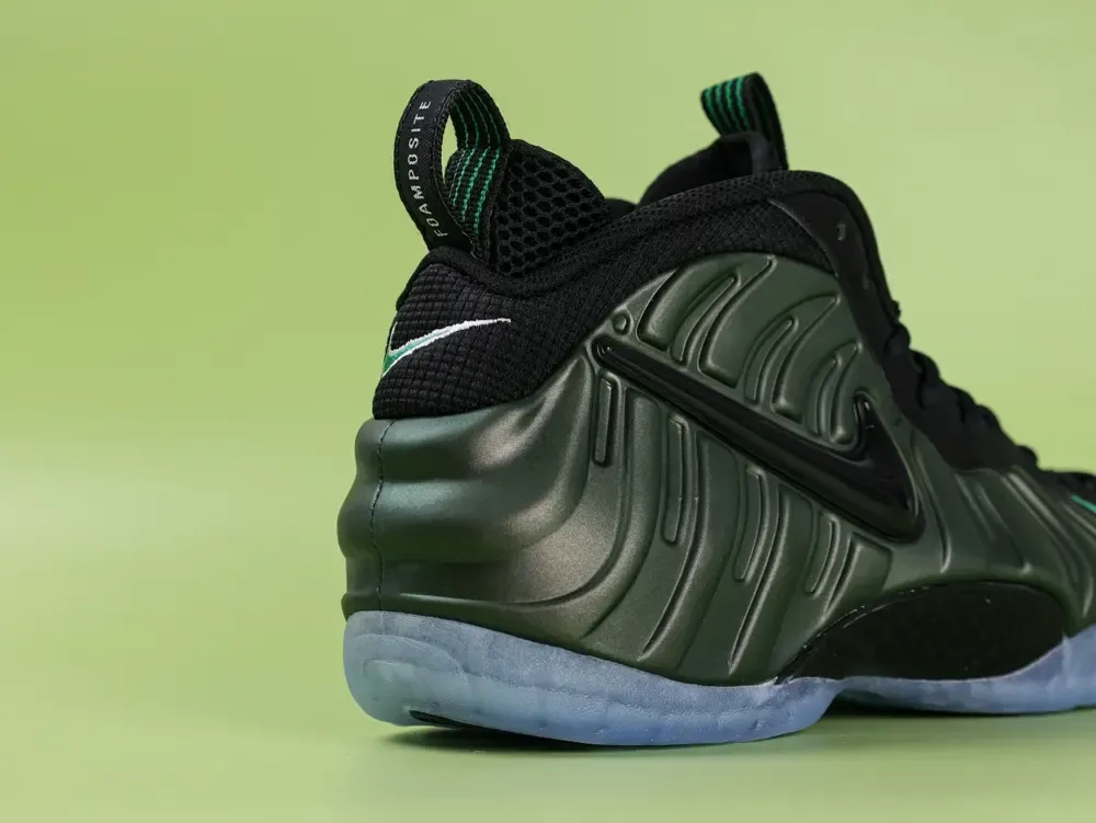 Nike Air Foamposite Pro Pine Green 2025 - Image 3