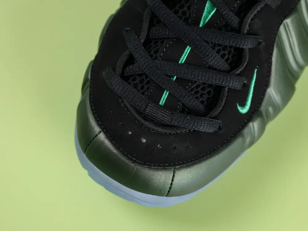 Nike Air Foamposite Pro Pine Green 2025 - Image 9