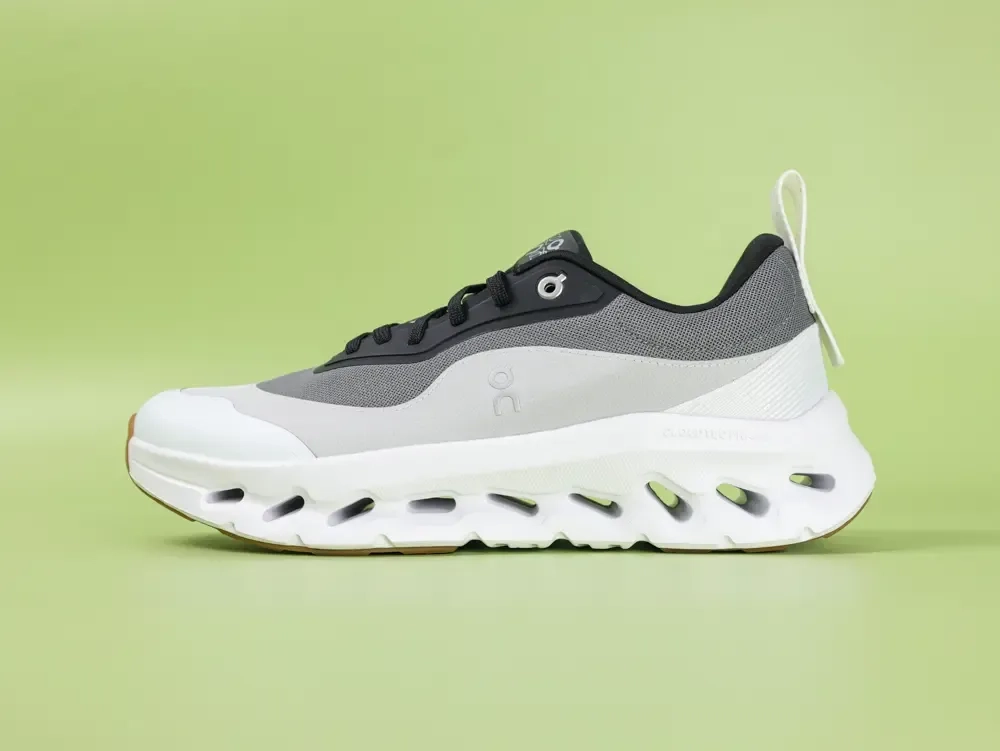 On Running x L0.ewe Cloudtilt 2 Black and White - Image 2