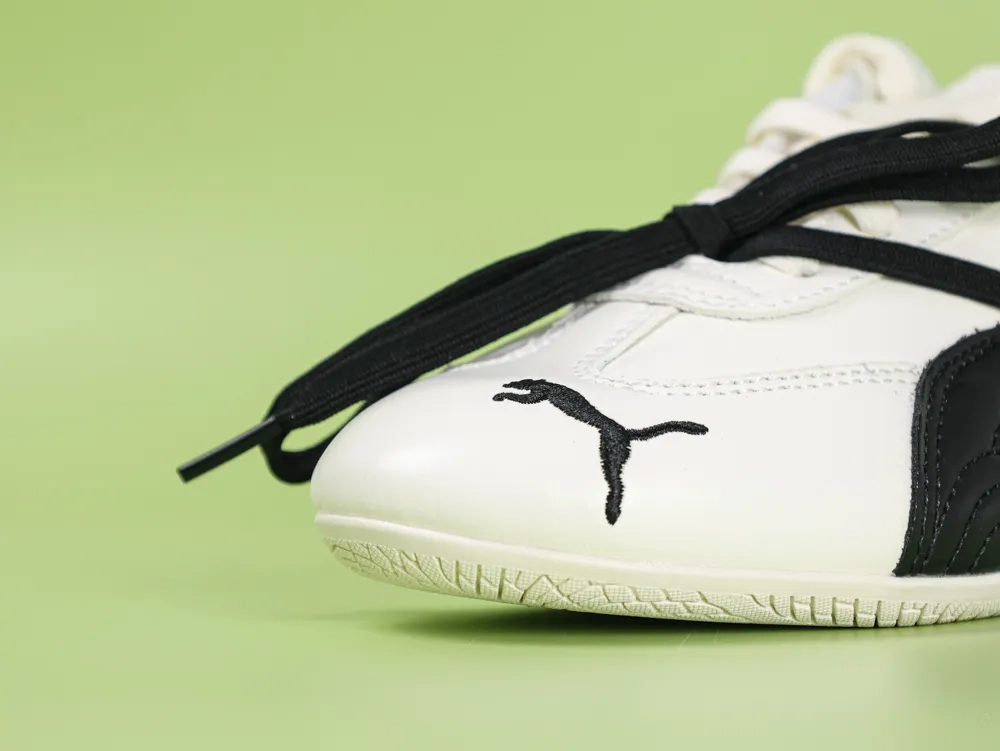 PUMA x ROSÉ Speedcat Lea Warm White Black - Image 9