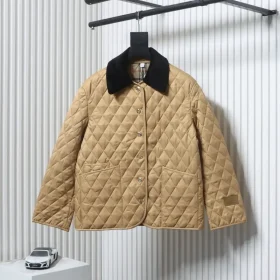 Quilted Stable Jacket With Corduroy Collar