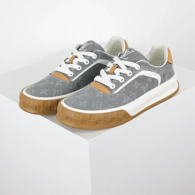 Skate Sneakers 2025 Low-Top Gray Monochrome