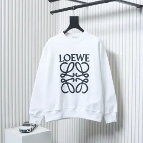 Sweatshirt With Four Leaf Clover Pattern And Round Neckline