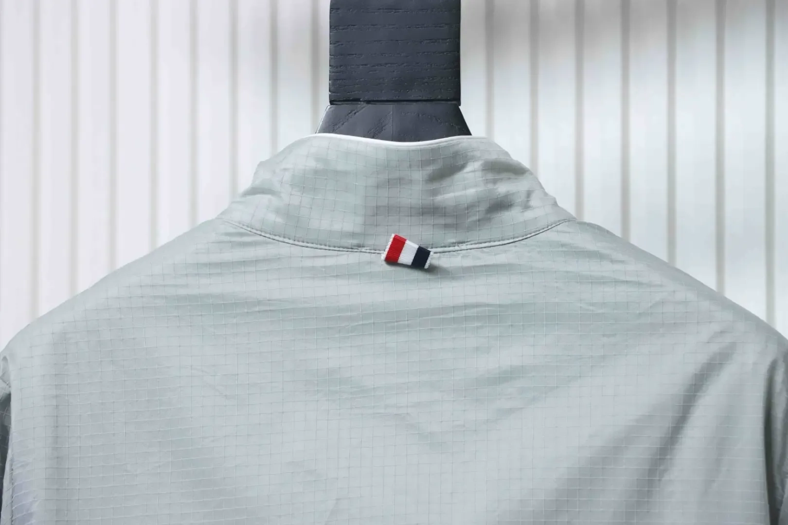 Tb Double Layered Leisure Jacket With Four-Ply Woven Stand Up Collar - Image 4