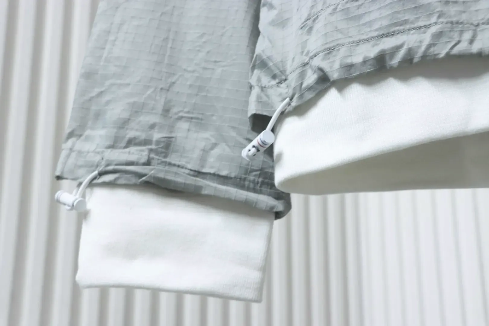 Tb Double Layered Leisure Jacket With Four-Ply Woven Stand Up Collar - Image 7