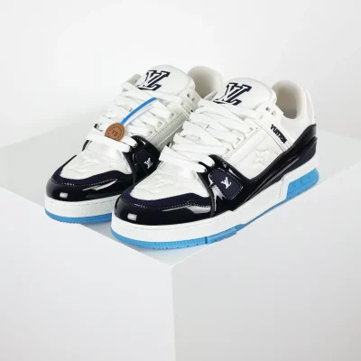 Trainer Monogram Sneakers In White Grained Calfskin And Black And Blue Patent Leather