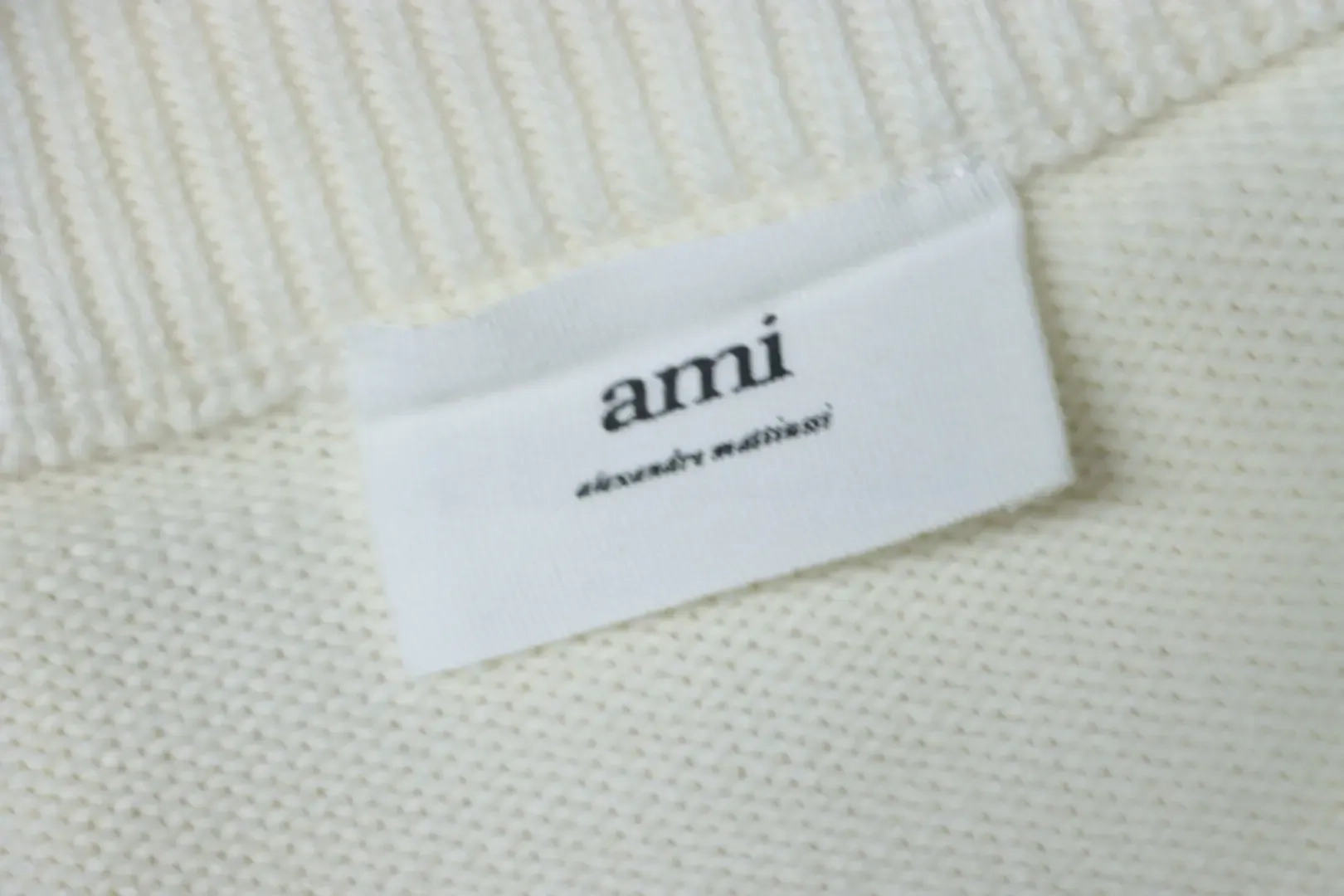 Ami 21Fw Cardigan With Heart Embroidery And Micro Logo - etkick reps au