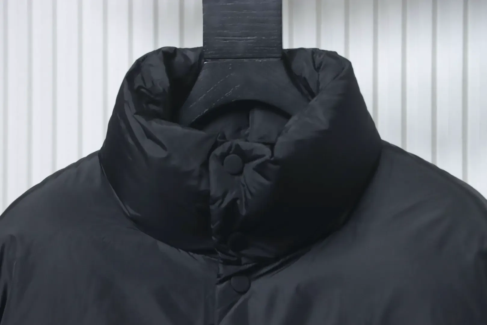 Ami 25Fw Down Jacket With Heart Embossing - etkick reps au