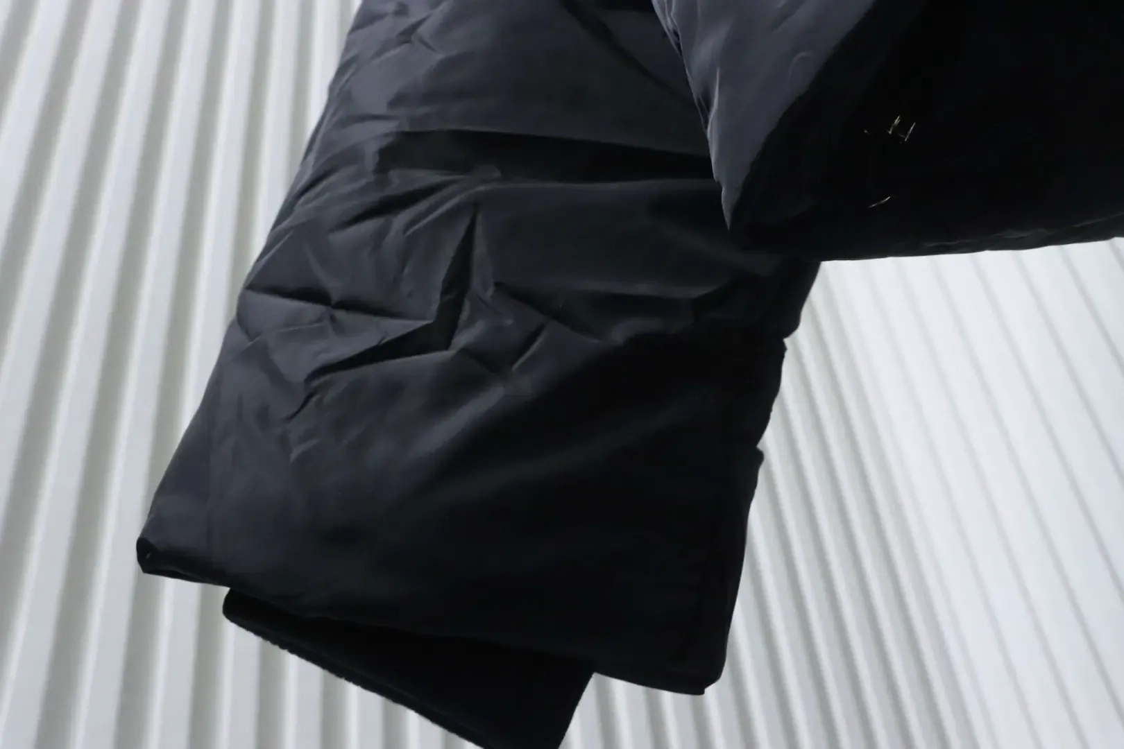 Ami 25Fw Down Jacket With Heart Embossing - etkick reps au