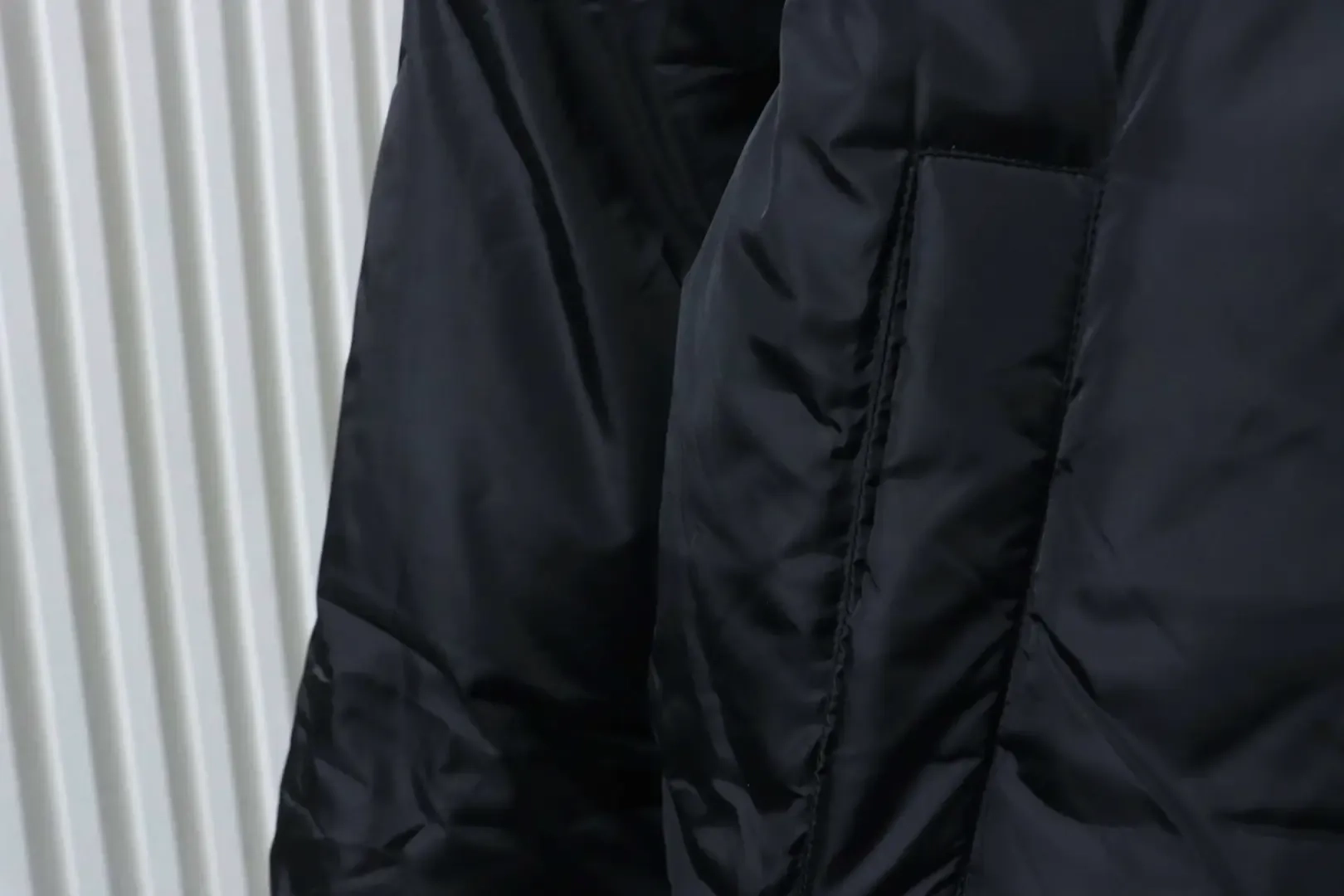 Ami 25Fw Down Jacket With Heart Embossing - etkick reps au