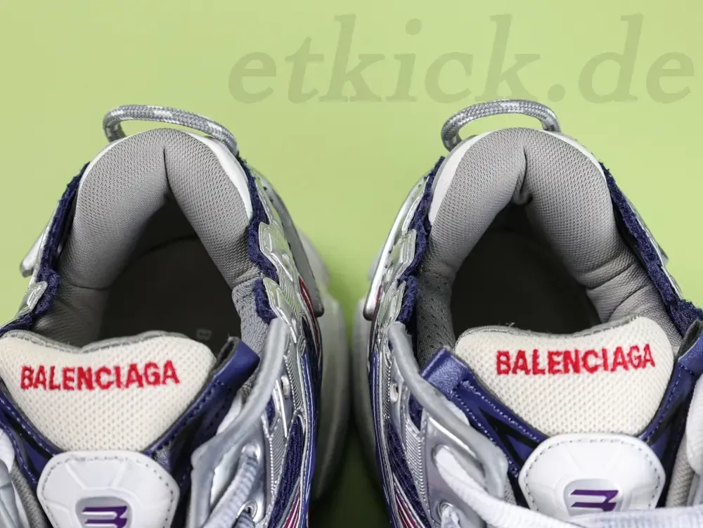 Balenciaga Mens Running Shoes With A Gradient Color Design In Navy Blue Red And Gray - etkick reps au