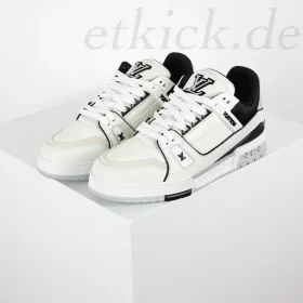 Low-Top Sneakers In Blue And White