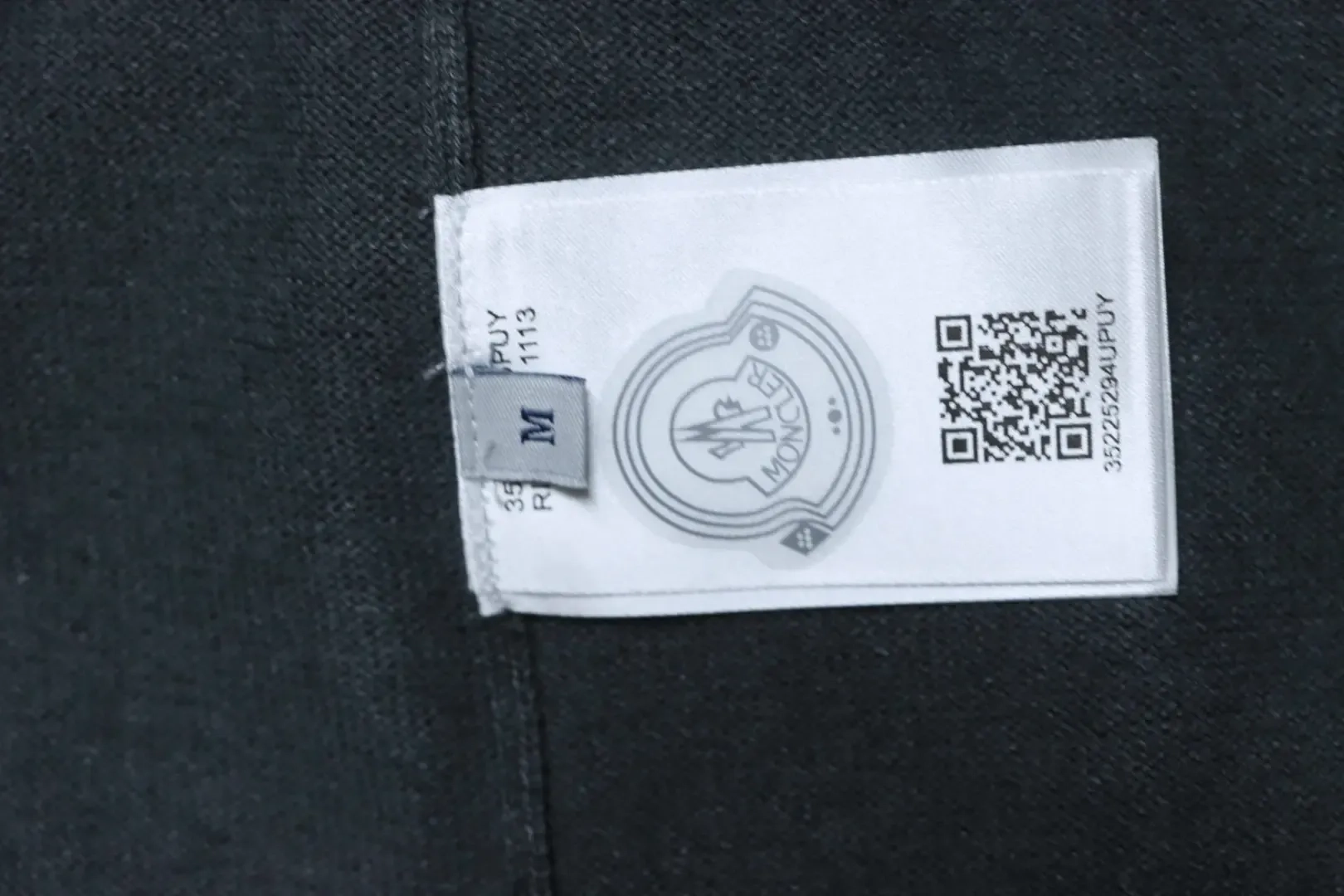 Moncler Mc Knit Sweater With Small Logo And Half Zipper XXL - etkick reps au