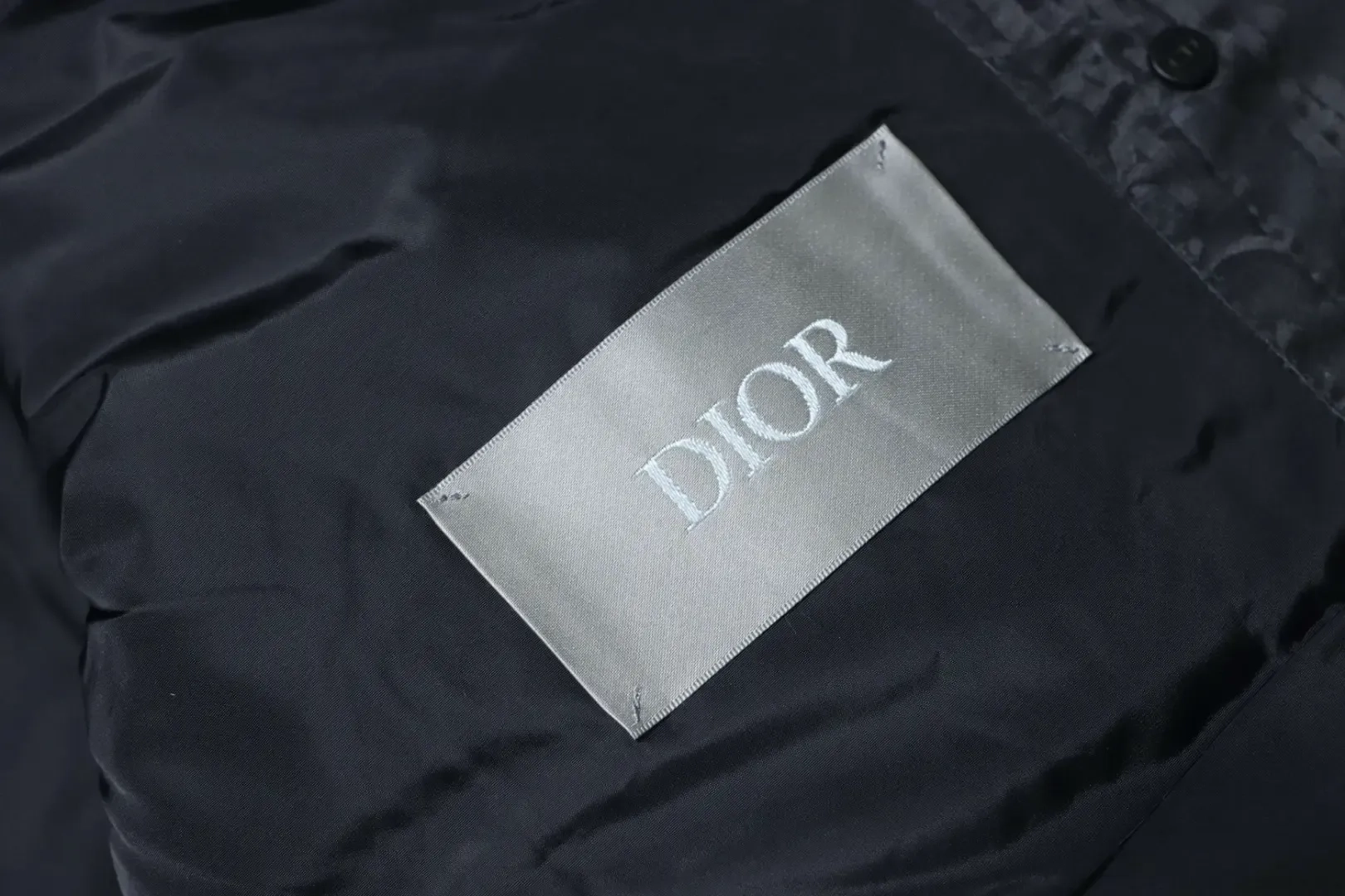 New Down Jacket With Monogrammed Jacquard Fabric Collar - etkick reps au