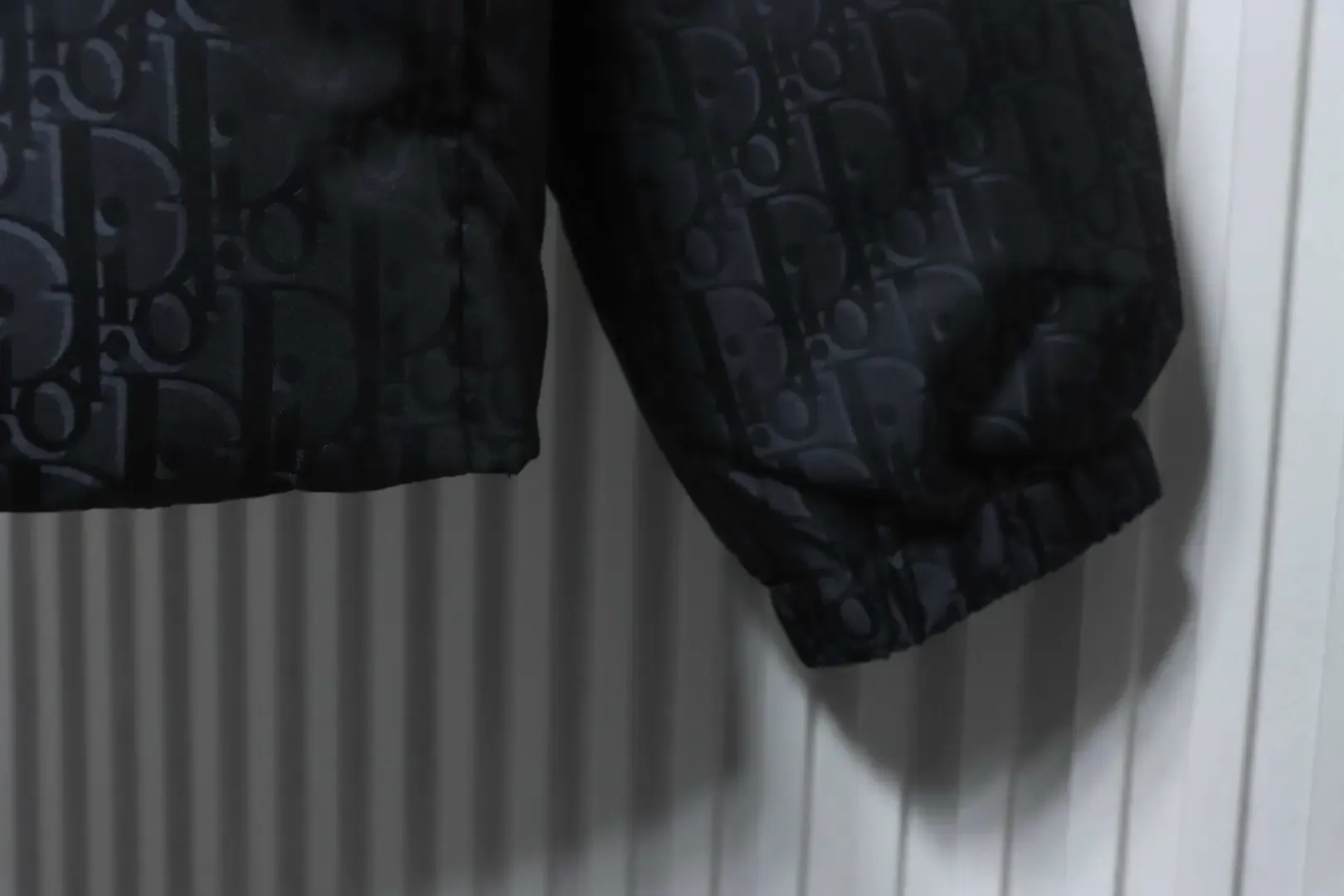 New Down Jacket With Monogrammed Jacquard Fabric Collar - etkick reps au