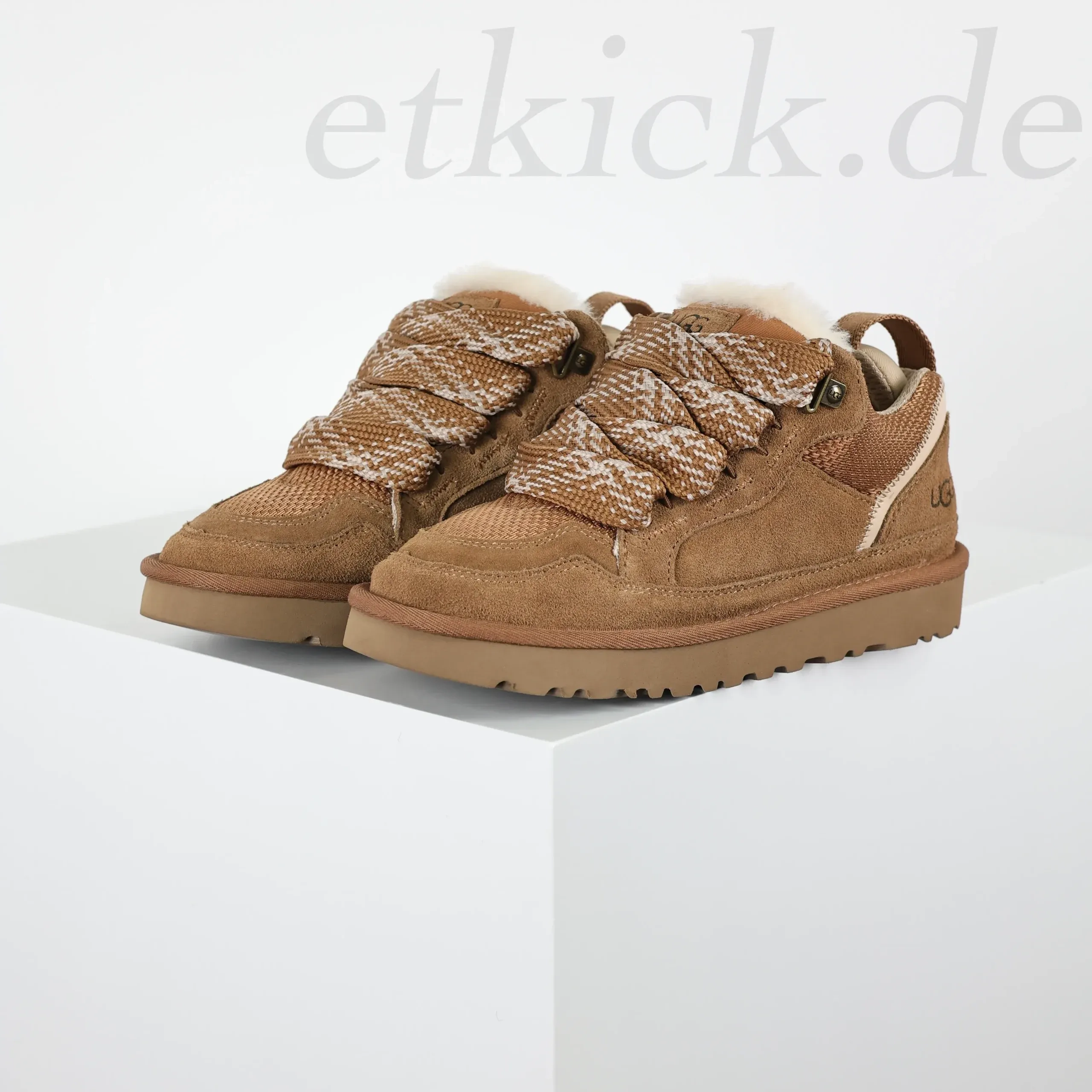 Ugg Moccasin Snow Boots Made Of Suede With Mesh Inserts Brown - Image 3