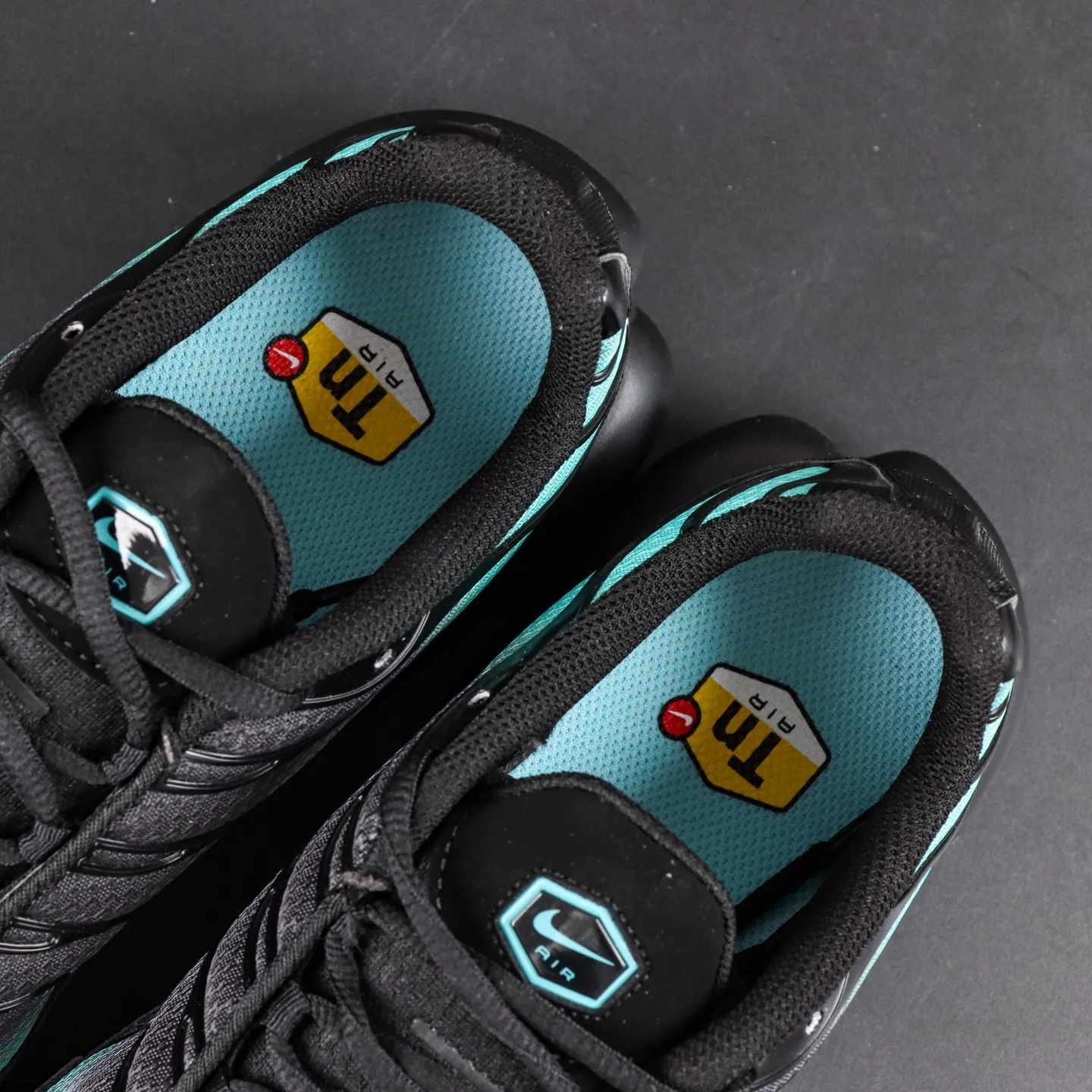 Air Max Plus Running Shoes Black and Blue - etkick reps au