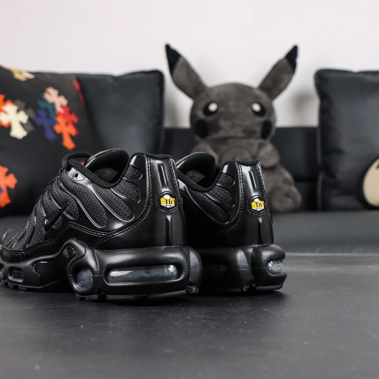 Air Max Plus TN Retro Running Shoes with Cushioning Black - etkick reps au