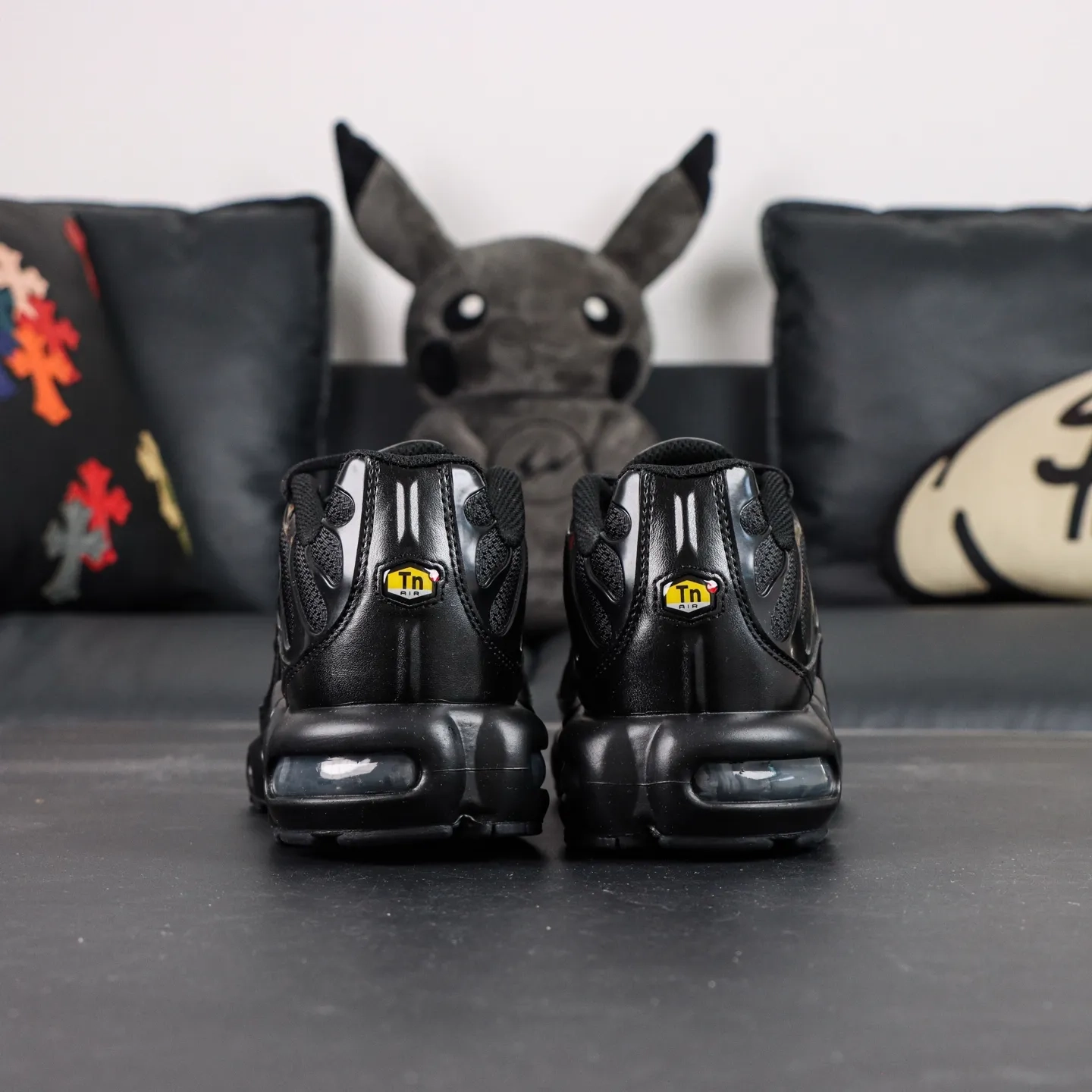 Air Max Plus TN Retro Running Shoes with Cushioning Black - etkick reps au