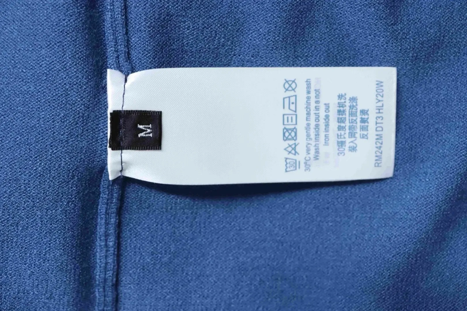 Cloud Jazz Pullover With Small Jacquard Neckline And Round Neck - etkick reps au