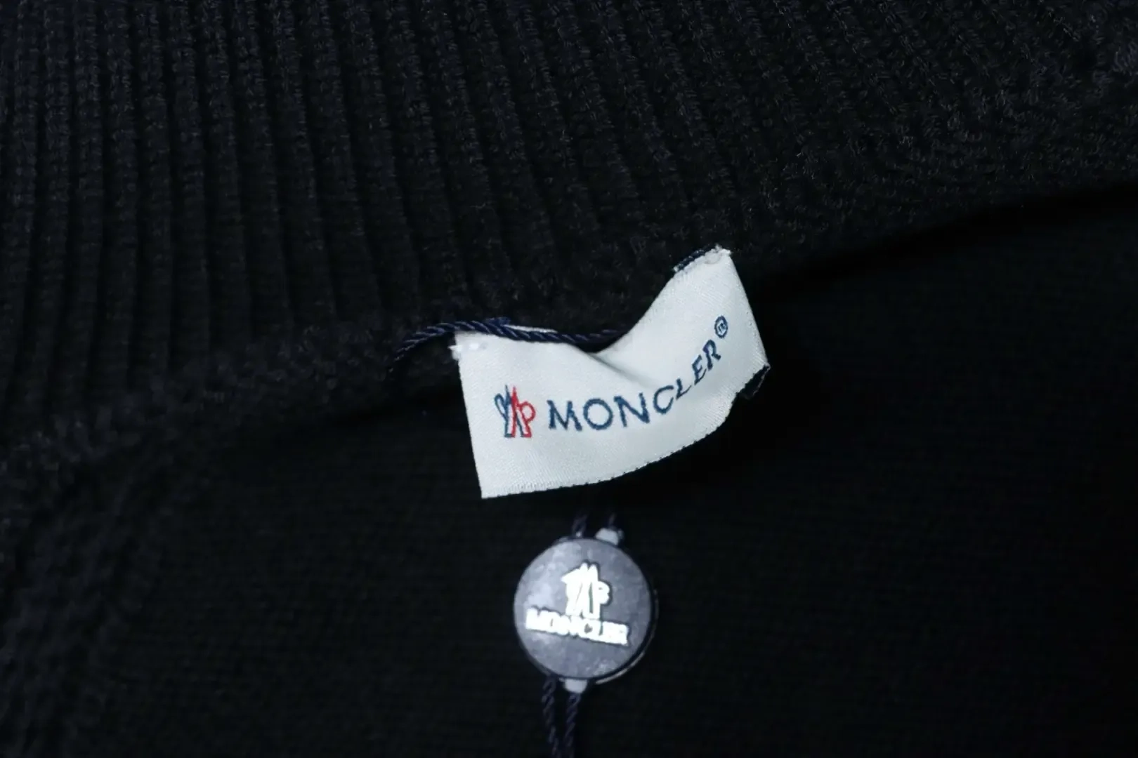 Moncler Logo Turtleneck Sweater With Long Sleeves - etkick reps au