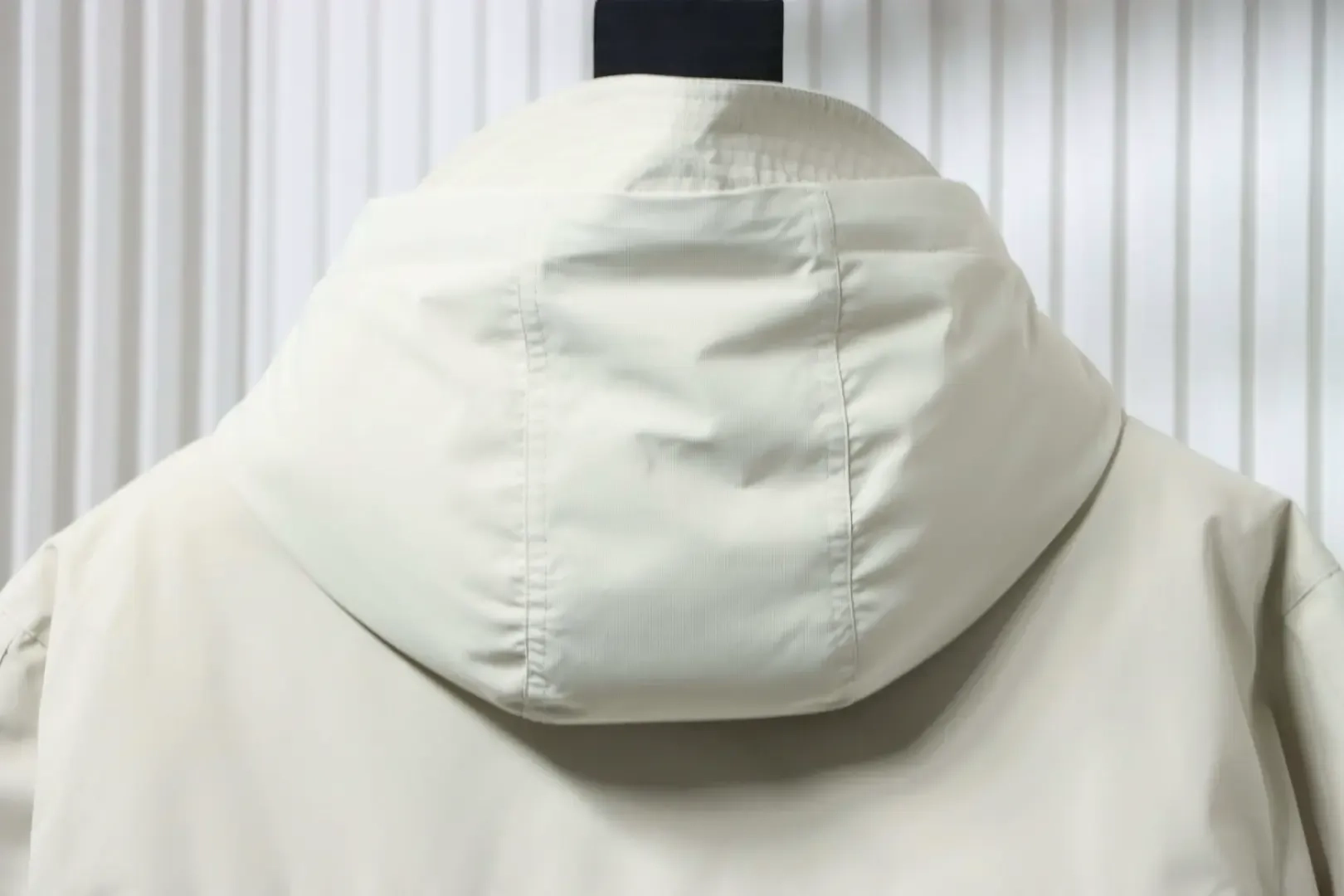 Ralph Lauren Down Jacket With Hood And Embroidered Logo - etkick reps au