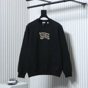 Sweatshirt With Checkered AppliquéD War Horse Embroidery And A Round Neckline
