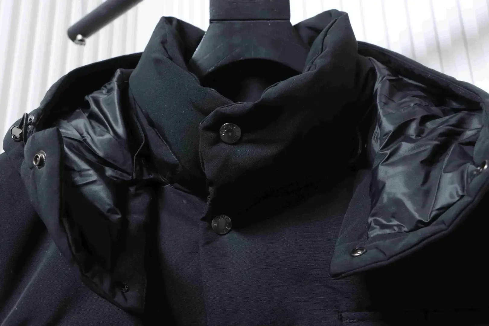 Moncler Gamme Rouge Down Jacket With Hood And Two Pockets - Image 8