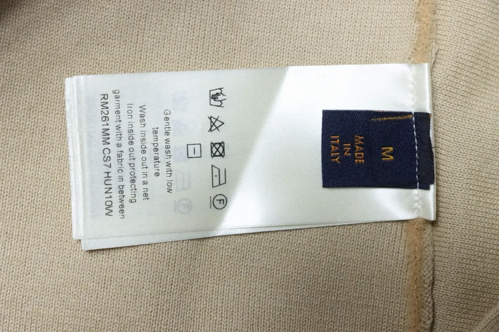 Patchwork Coat Made Of Contrasting Jacquard Fabric - Image 10