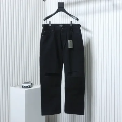 Balenciaga BLCG 24SS ripped jeans