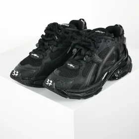 Balenciaga Runner 7 Sneaker Black