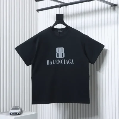 Balenciaga short-sleeved shirt with double B logo print and round neckline