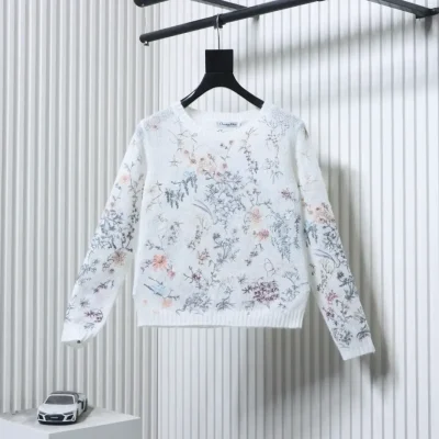 Cashmere sweater with floral ink-style embroidery