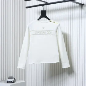 Cashmere sweater with honeybee gold thread