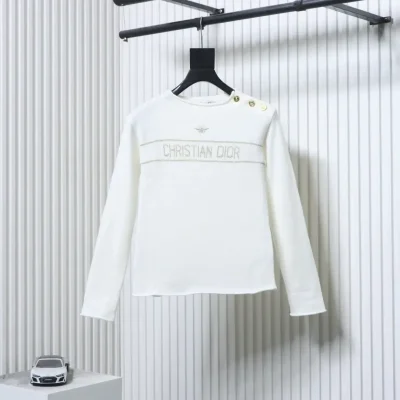 Cashmere sweater with honeybee gold thread